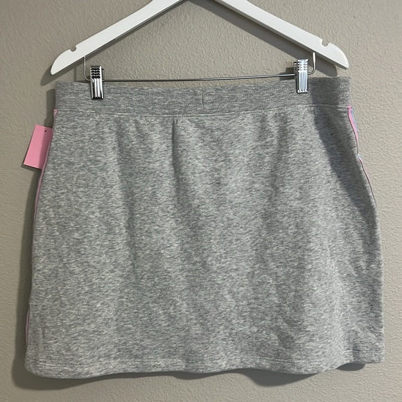Hello Kitty Mini Graphic Skirt - Heather Gray - size XXL - NEW - Picture 7 of 13